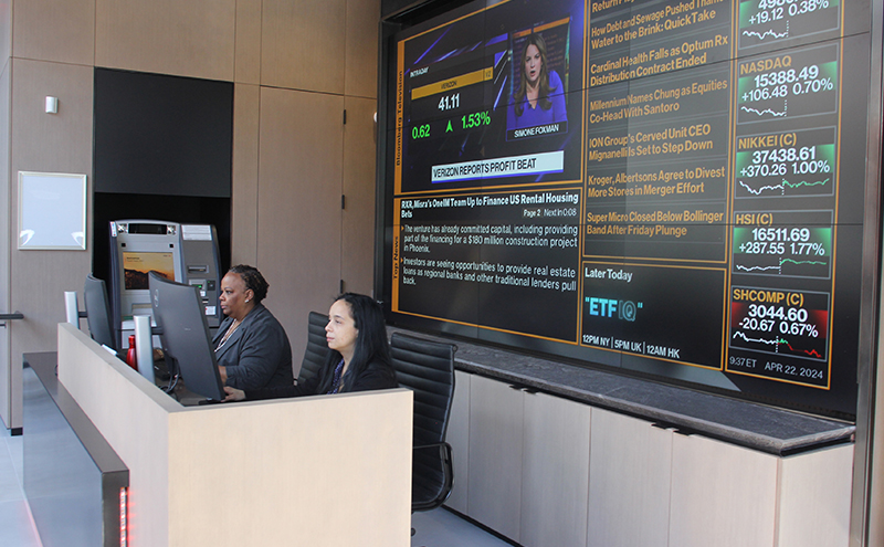 Colleagues working at the Hudson Yards Wealth Center